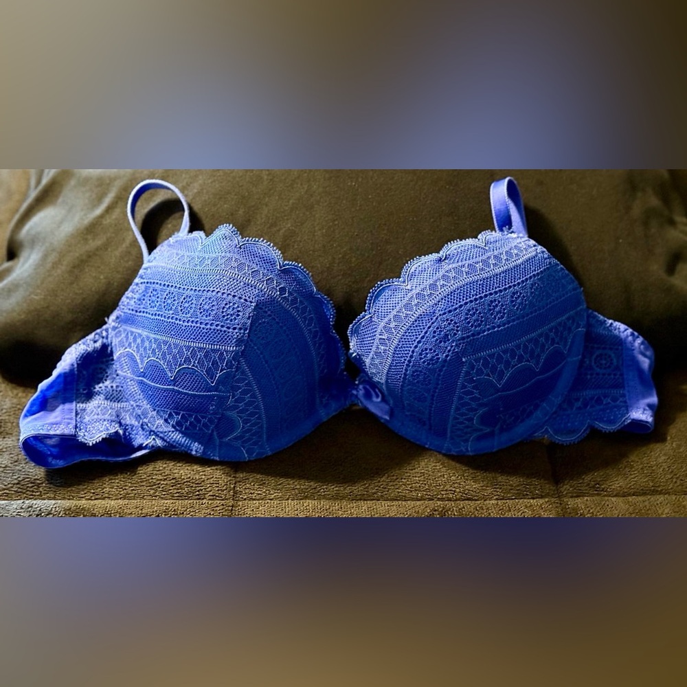 4/$40 La Senza Underwire Push Up Bra Size 32C